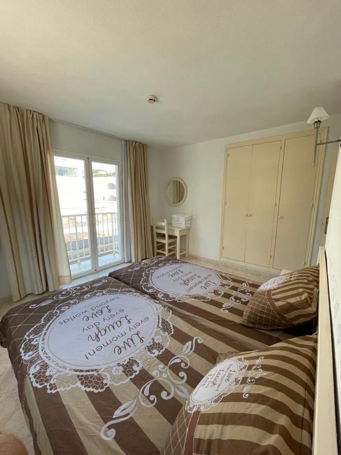 Apartamentos Torres Cardona 칼라 이온가 외부 사진