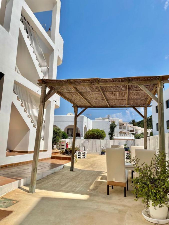 Apartamentos Torres Cardona 칼라 이온가 외부 사진